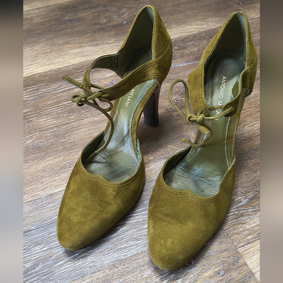 ANTONIO MELANI Tan Flats with Pointed Toe and Adjustable Ankle Strap - Picture 2 of 7